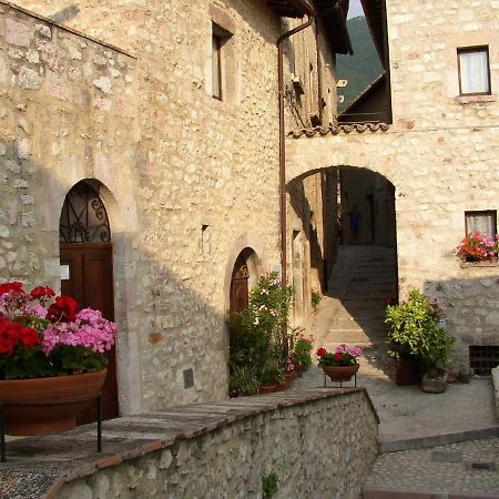 Affittacamere Nonna Rosa ヴァッロ・ディ・ネーラ エクステリア 写真
